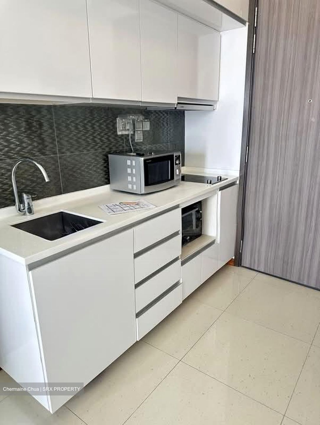 Sims Edge (D14), Apartment #585505031